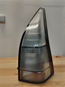 Zadní lampy SAAB 9-3 - 2