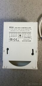 Prodám regulátor R3V 3/4 cestných ventilů - 2
