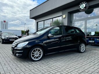 Mercedes-Benz Třídy B 200 100kW AVANTGARDE TOP STAV - 2