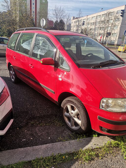 SHARAN 1,9 TDi  85kW na dojetí, opravu nebo díly - 2