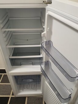A++ úsporná A+ lednice s mrazákem jako NOVÁ - 2