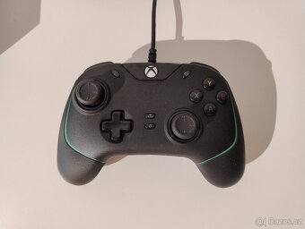 Razer Wolverine V2 Tournament Edition Controller (Xbox, PC) - 2