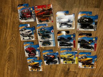 HotWheels - 2