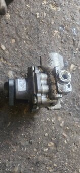 Servo cerpadlo audi A4 B8 8k - 2