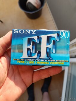 Prodám 2 kusy audio kazet TDK D90 + 1 ks Sony EF 90 - 2