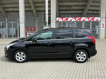 Peugeot 5008, 2.0HDi, 120kw 7 míst Automat - 2