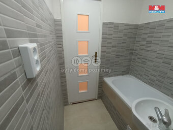 Prodej bytu 1+1, DV, 35 m², Krupka, ul. Karla Čapka - 2