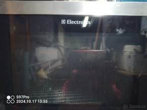 Mikrovlnná trouba Electrolux s grilem - 2