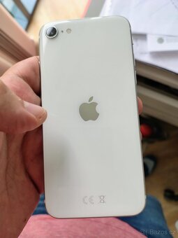 iphone se2 (2020) 64 - 2
