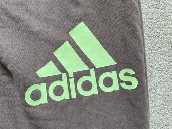 Tepláky Adidas, vel. 152 - 2