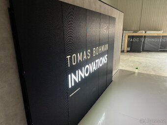 REKLAMNÍ LED PANEL, SVĚTELNÁ REKLAMA, LED TOTEM - 2