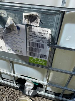 Čistá 1000l Nádrž Badie IBC kontejner paleta plast - 2