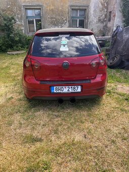 Prodám golf 5 na díly - 2