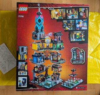 Lego 71741 Ninjago City Gardens - 2