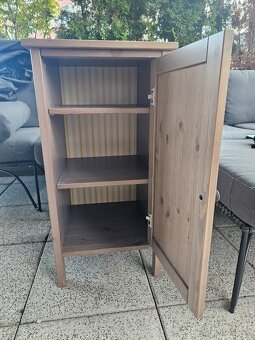 Skříňka Hemnes - noční stolek - 2