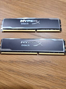 RAM 2 × 8 GB DDR3 DIMM 1600 MHz - 2