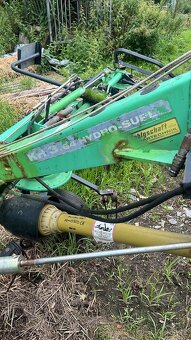Obraceč sena Deutz-Fahr - 2
