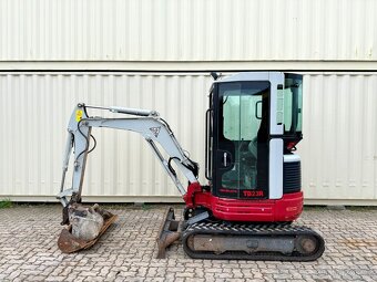 Minibagr Takeuchi TB23R - 2
