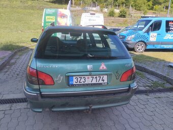 Peugeot 406 - 2