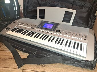 Klávesy - workstation - 2