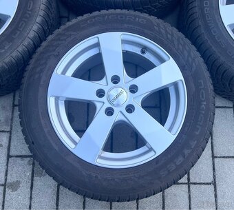 Octavia IV- 16" alu+ zimní 205/60 R16 Nokian 7-8mm - 2