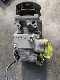 Audi A8 S8 D3 4E Kompresor (čerpadlo) klimatizácie 4.2 TDI - 2