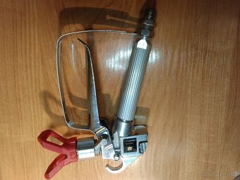 Malířská sříkací pistole - 2