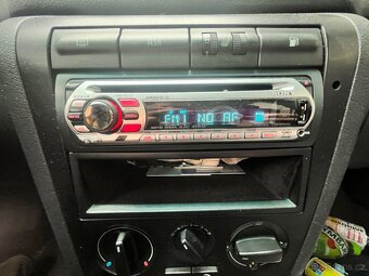 Autorádio Sony Xplod CDX-GT410U - 2