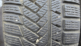 Zimní pneu 225/55/16 Continental - 2