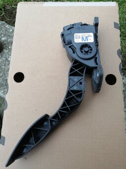 Prodám náhr.díly na Suzuki 1,3i/M13A 63kW - 2