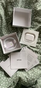 apple airpods 3 generace - 2