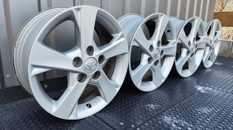 Alu kola Toyota Auris - 2