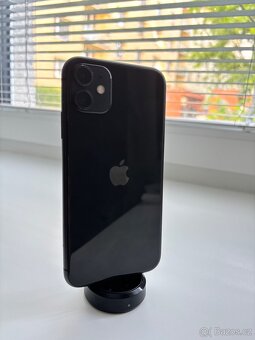iPhone 11 64 GB - stav A - 2