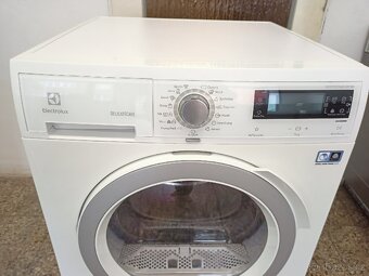 Sušička prádla s tepelným čerpadlem Electrolux - 2