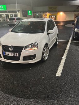 Golf 5 1.4 tsi 125 kw - 2