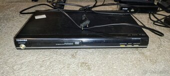 TV + set-top-box + anténa - 2