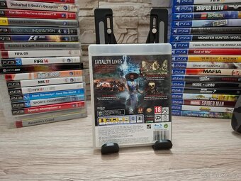 Mortal Kombat (PS3) – verze s Kratosem - 2