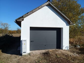 Pronajmu dům,garáž, dvojgaráž, dílnu, chatu, ateliér , sklad - 2
