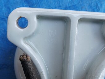 Porcelánová část osvětlení - 2