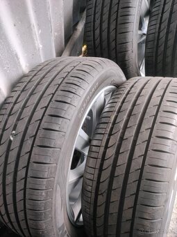 4ks alu disky orig. Škoda 5x100 R17 zanovne pneu 205/55 r17 - 2