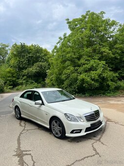 Mercedes Benz AMG E350 - 2
