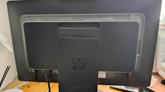 21,5" monitor HP Z Display Z22i IPS s LED podsvícením - 2
