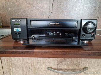 Videorekordér Sony SLV-E400VP - 2
