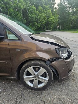 VW Touran 2.0TDI 103kW DSG CUP DPH - 2