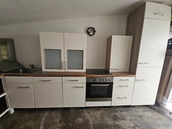 Kompletní kuchyně IMPULS vč. spotřebičů - 2