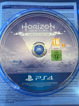 PlayStation 4 Slim 500GB - 2