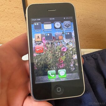 iPhone 3GS - 2