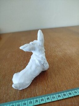 Porcelánové sošky psů z bílého porcelánu - 2