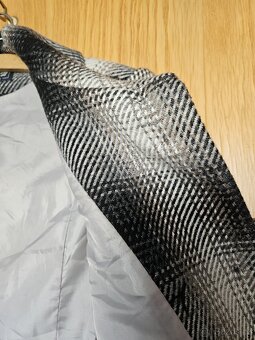 vlněný kostkovaný dámský kabát, 70% - 2