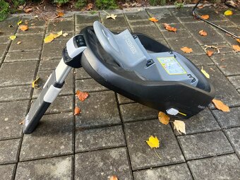 Dětská sedačka/vajíčko Maxi Cosi a základna Family Fix - 2